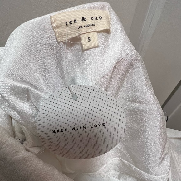 Tea & Cup Nordstrom White Ruffle Pleated Romper - Picture 5 of 5